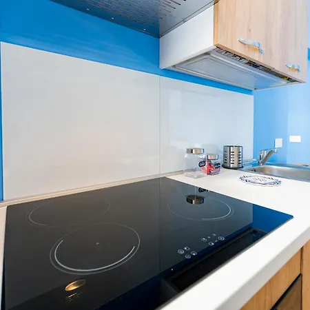 Guesthost - Cozy Balcony Flats Near The Sea Francavilla Apartment